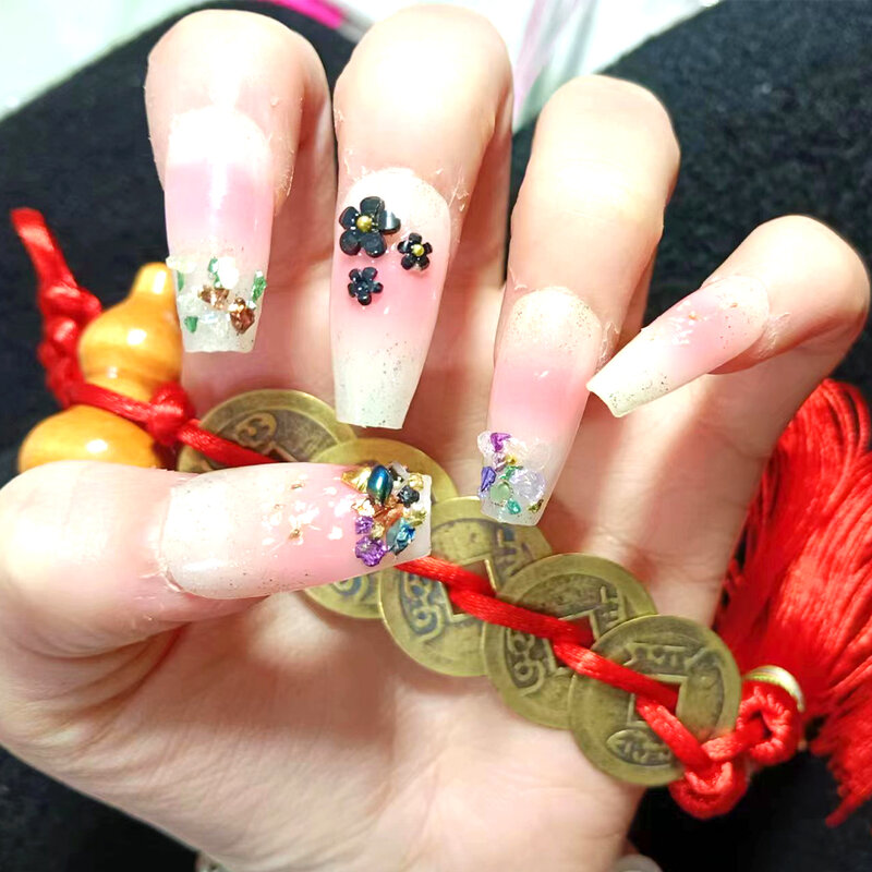 Boxes Press on Nails Medium LadderType Colorful Resin Black Plum Blossom Fake Nails With Design  Leisure Occasions Such as DIY