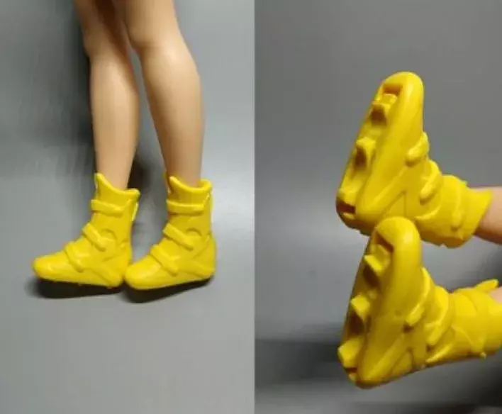 Sapatos de salto alto para brinquedo, sapatos de pé plano, sapatos vermelhos e amarelos para suas bonecas altas curvas BB, novos estilos, A112
