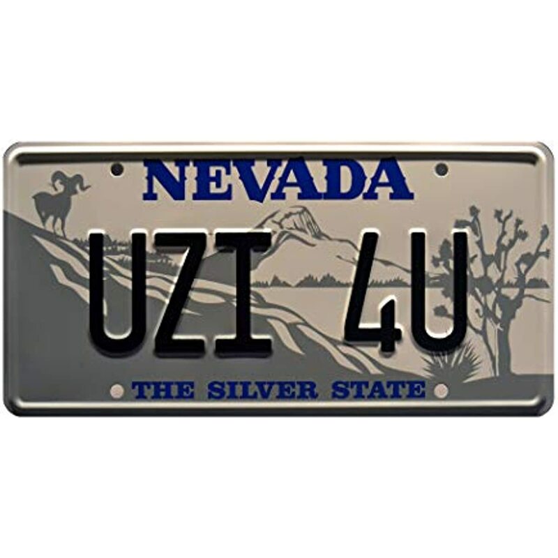 Знаменитости, машины, треноры | Uzi 4U | Металлический штампованный номерной знак-настенное украшение, металлический настенный знак