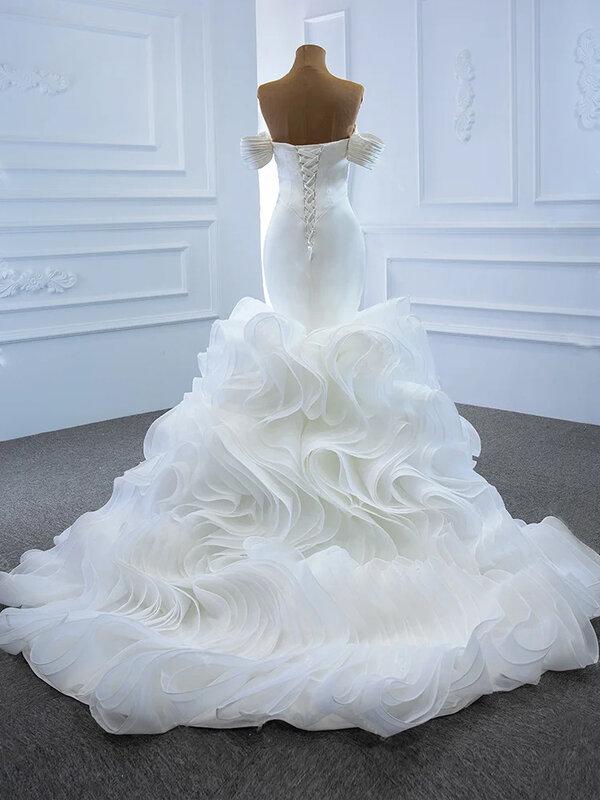2024 moderne Meerjungfrau Brautkleider elegante Schnürung Brautkleid Rüschen Zug Schatz von der Schulter Brautkleid nach Maß
