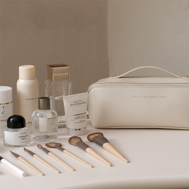 Tas Kosmetik Travel Kulit Pu Besar untuk Wanita Organizer Kosmetik Kantung Penyimpanan Tas Makeup Kapasitas Tinggi untuk Kotak Makeup Wanita