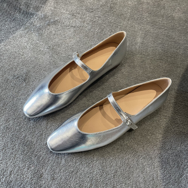 Women's Ballet Flats Spring and Summer Silver Buckle Casual Low Heel Wedding Shoes Soft Genuine Leather Retro Mary Jane Shoes