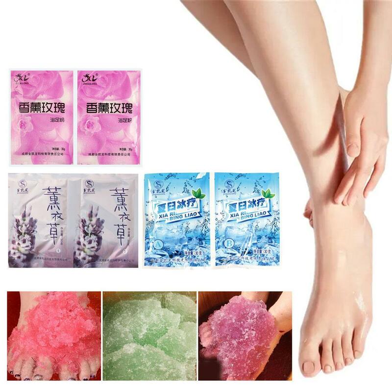 Polvo de baño de burbujas rosa para pies, barro de cristal corporal para el cuidado de la piel del pie, exfoliación de sal para SPA, 60g