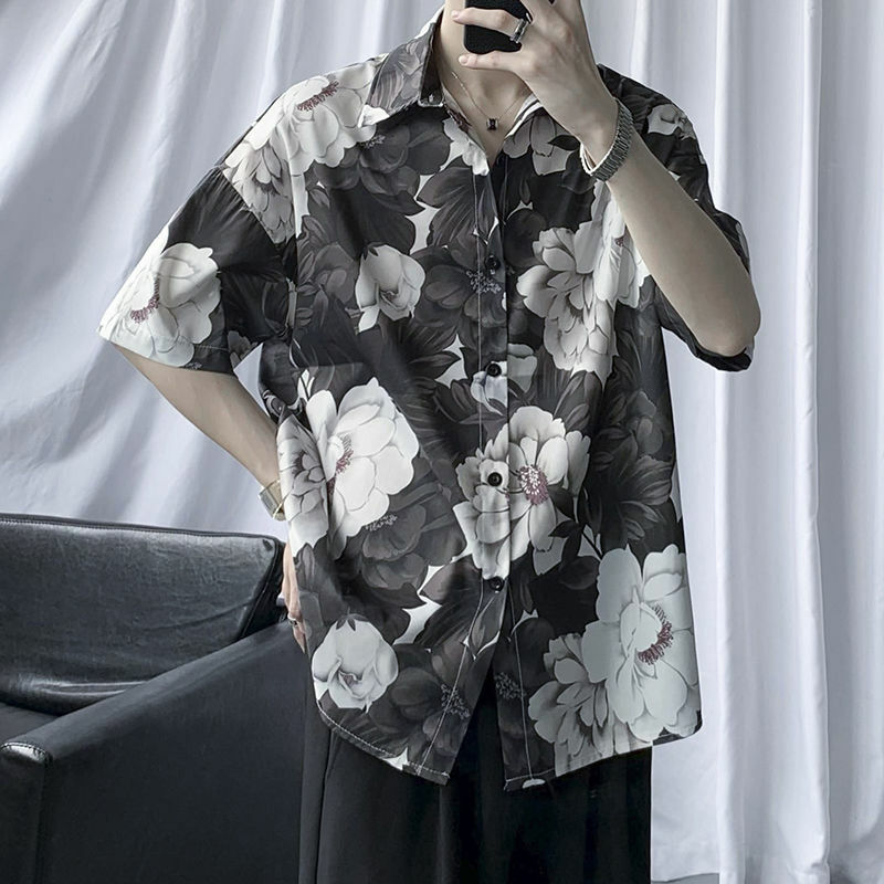 Hawajska lodowy jedwab koszulka w kwiatki męska odzież męska z krótkimi rękawami w przystojnym letnim, cienkim, luźnym koszula retro plażowym styl Hong Kong męskim