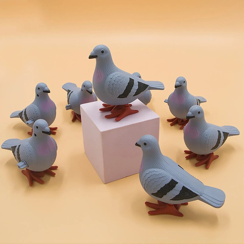 1PC Wind Up Toys Little Pigeon Clockwork Toys For Kids Jumping Simulation Early Clockwork Toys Kid Mini Toys Favors Ornament