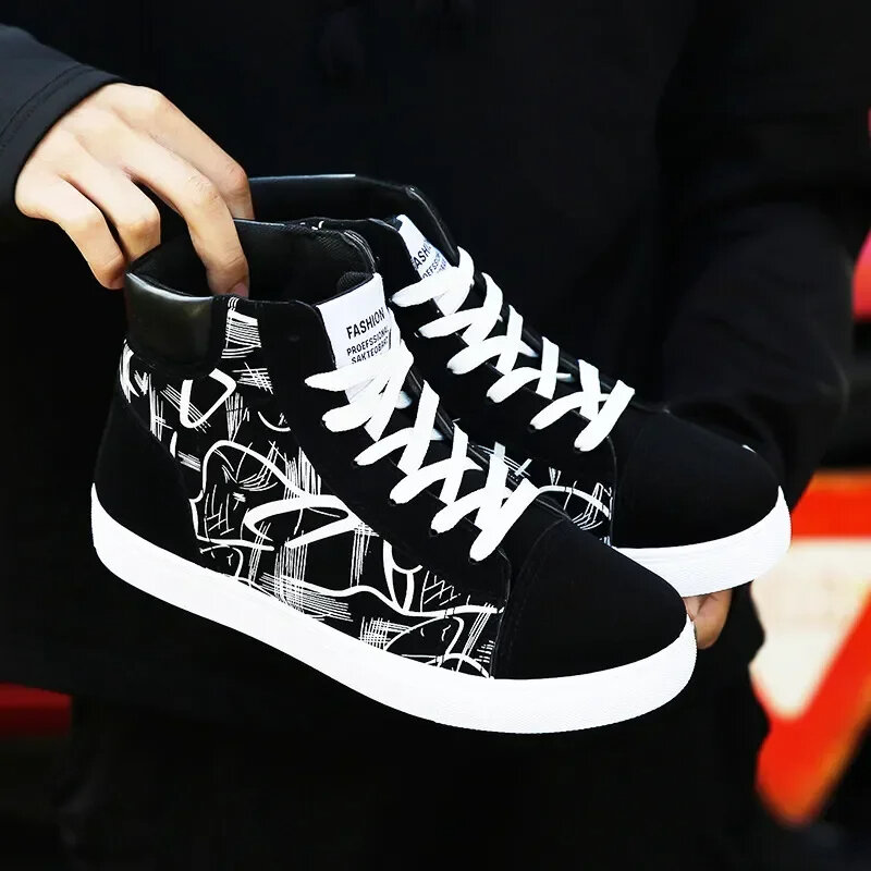 Scarpe di tela alte per uomo Sneakers con plateau moda primavera inverno scarpe Casual vulcanizzate maschili studente Tenis Masculino