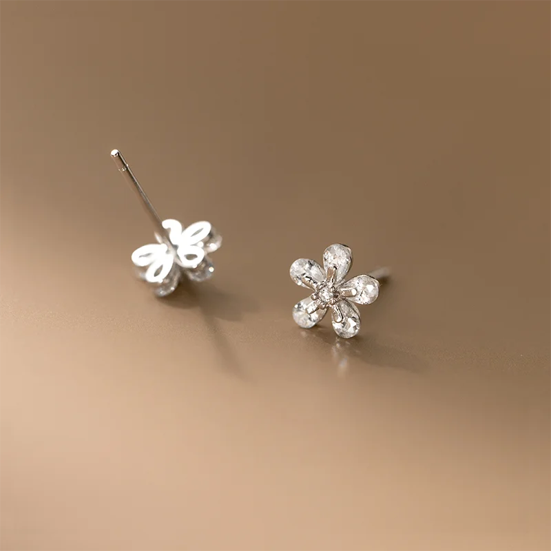 KAMIRA 925 Sterling Silver Korean Fashion Flowers Zircon Stud Earrings for Women Wedding Elegant Shiny Crystal Earrings Jewelry