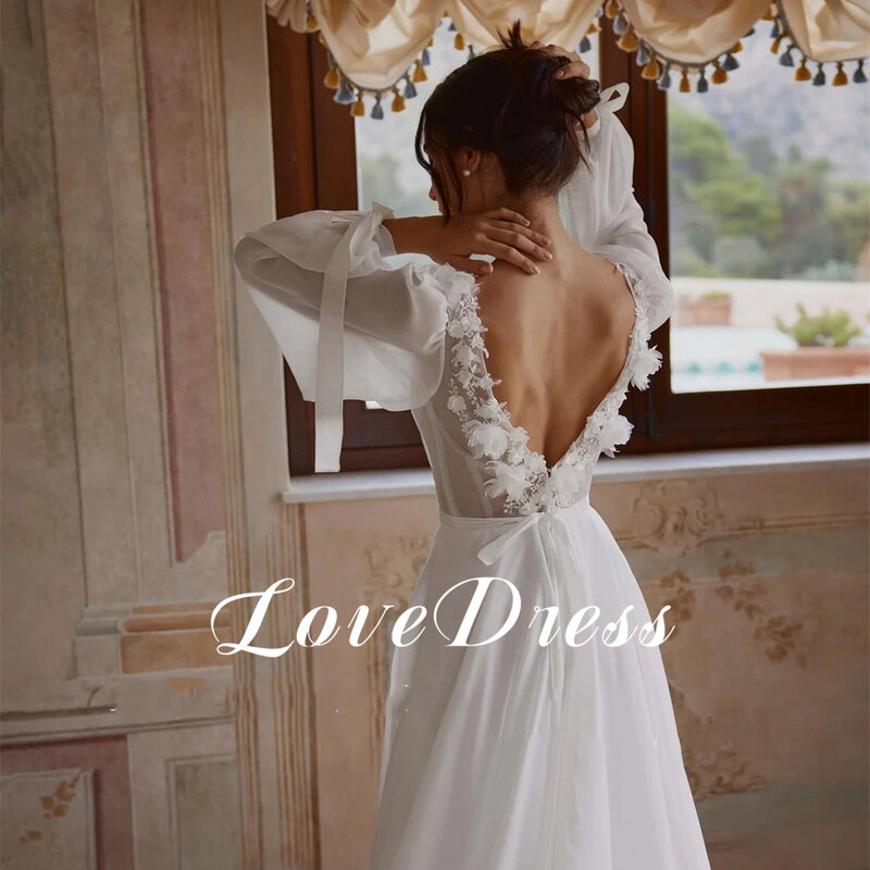 Love Elegant Lace Applique Chiffon a-line abiti da sposa manica lunga a scollo a v profondo a-line Backless lunghezza del pavimento abiti da sposa