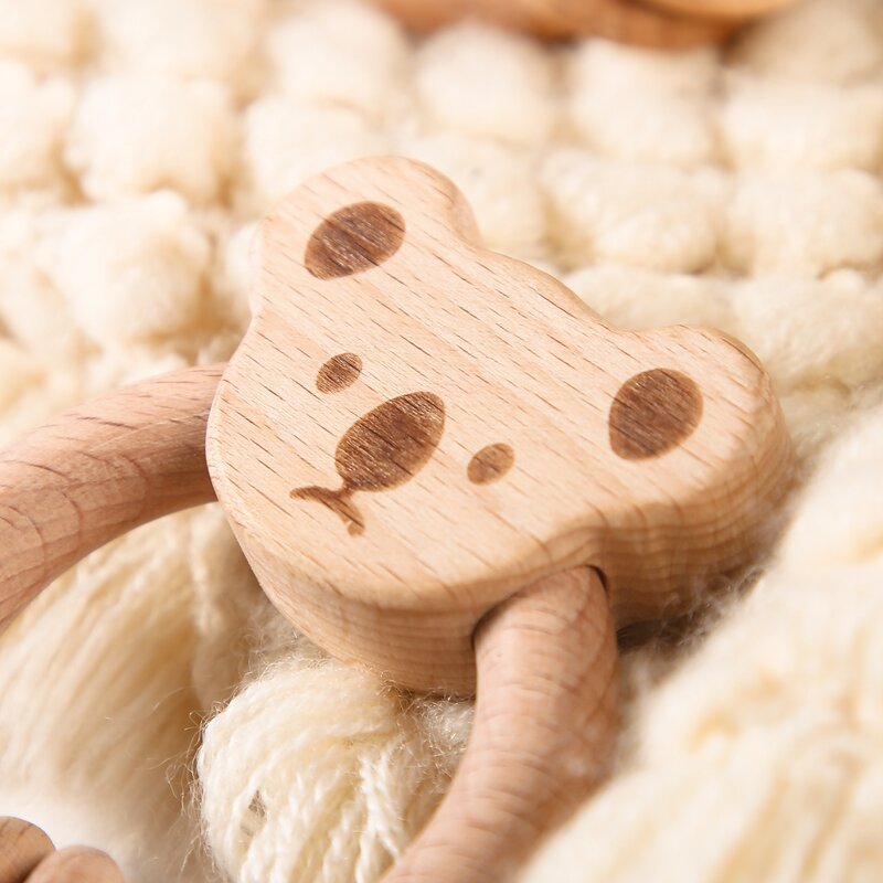 Giocattolo in legno sonaglio Montessori giocattoli educativi faggio precoce orso animale dentizione a mano anello in legno sonagli per neonati