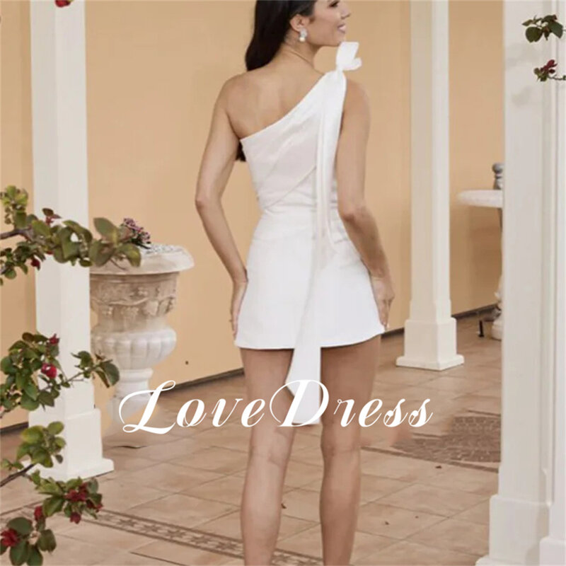Женское короткое платье на одно плечо Love длиной до колена, плиссированное свадебное платье без рукавов