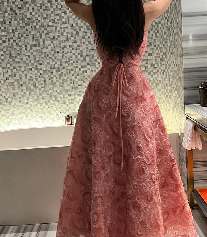 Sukienka na studniówkę damskie bez ramiączek 2024 nowe suknie wieczorowe 3D z motywem różowym formalna okazja suknie فستان سهرة نسائي سعودية