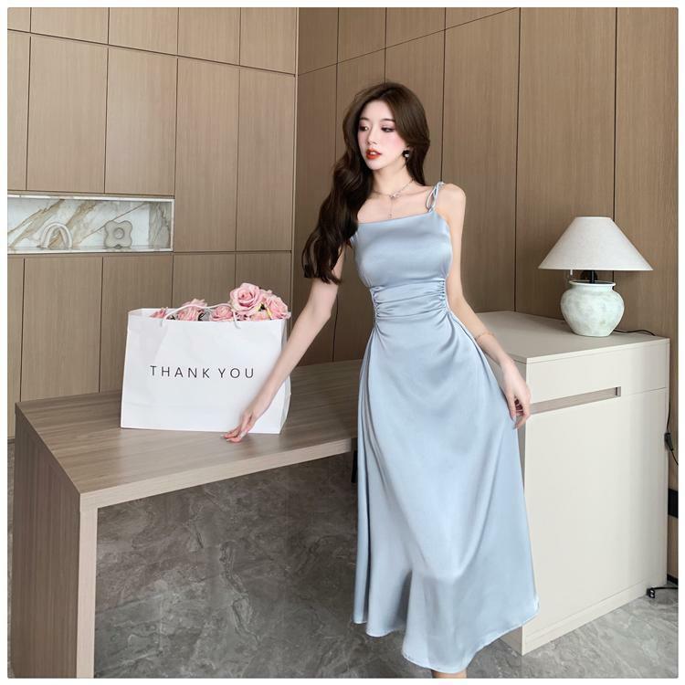 French Haute Couture Camisole Dress 2024 Summer New Women's Seaside Vacation Temperament Exposed Waist Long Beach Skirt