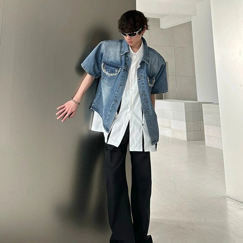 Maglietta a maniche corte da uomo camicia di lusso in Denim cappotto estivo a mezza manica sottile vestiti popolari coreani Trend top camicie Streetwear 2024