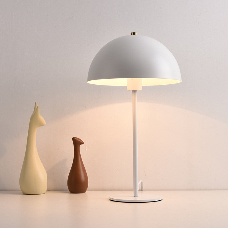 Lampu meja jamur logam Modern, untuk kamar tidur, ruang belajar kreatif, besi LED, perlengkapan dekorasi rumah minimalis