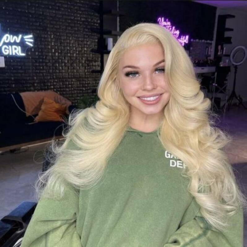 30 inch blonde 613 HD body wave wig 13x4 transparent lace front human hair wig 200 density brazilian lace frontal wigs on sale