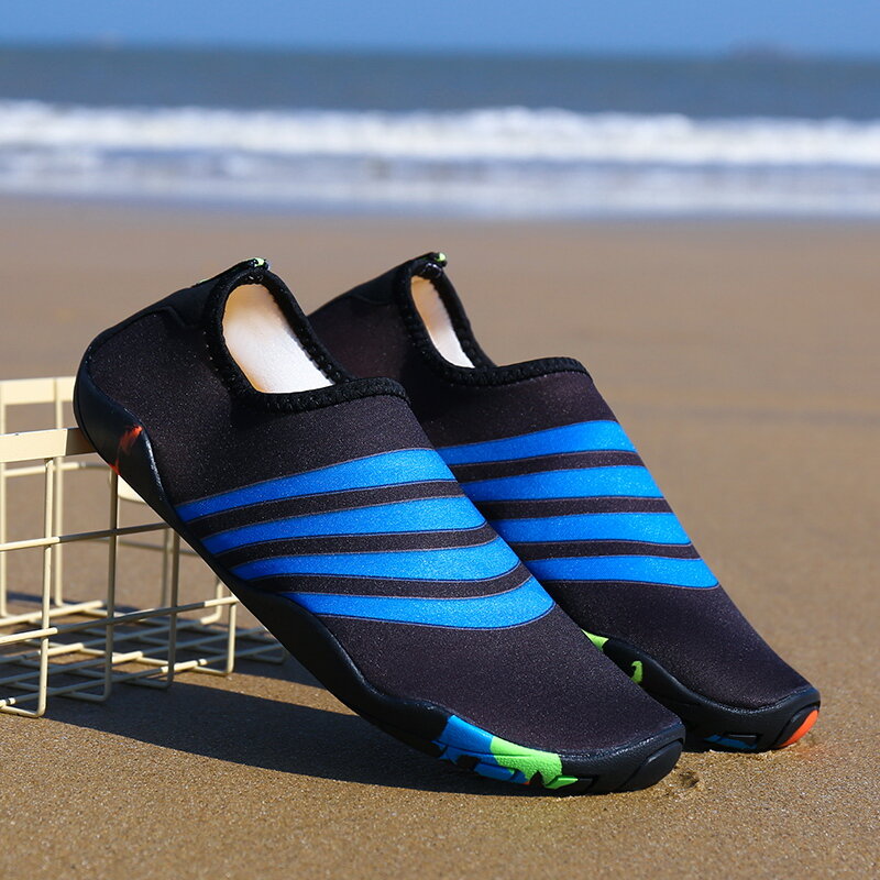 รองเท้าลุยน้ำรองเท้าผ้าใบน้ำหนักเบาสำหรับใส่ได้ทั้งชายและหญิง, รองเท้าแตะชายทะเลสำหรับใส่เล่นเซิร์ฟชายหาด