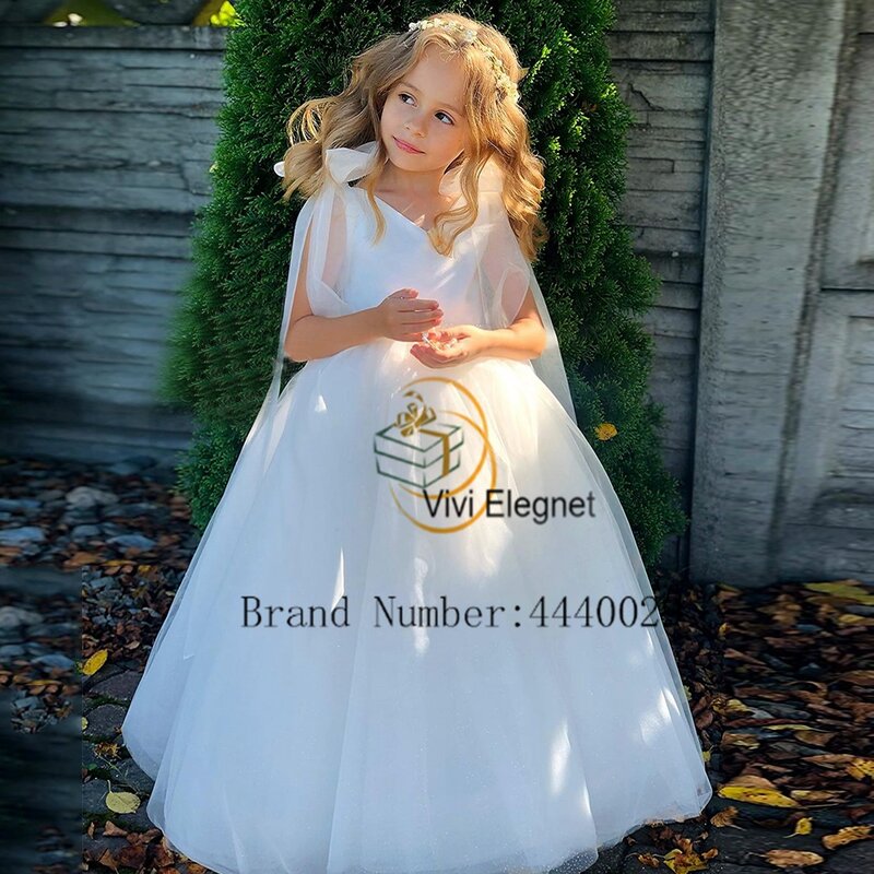 Charming Sleeveless Flower Girls Dresses with Sequined 2023 Summer Tiered Tutu Christmas Gowns Big Bow فلور فتاة اللباس Bow