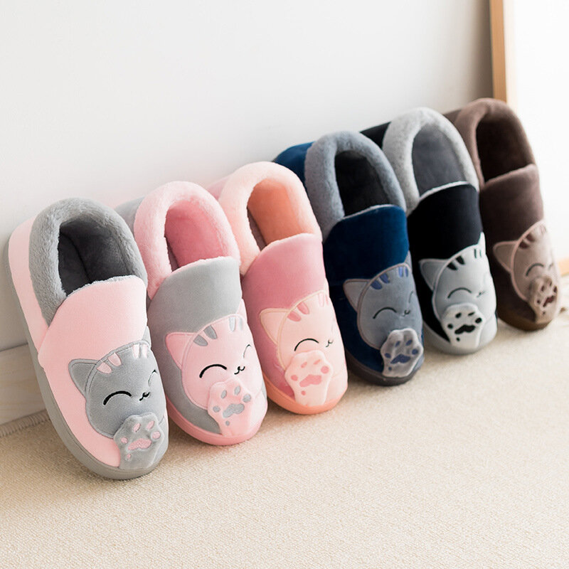 Dziecięce kapcie zimowe ciepłe buty dziecięce mama tata na piętro w domu pantofel w stylu Cartoon antypoślizgowe chłopcy dziewczęta bawełniane obuwie