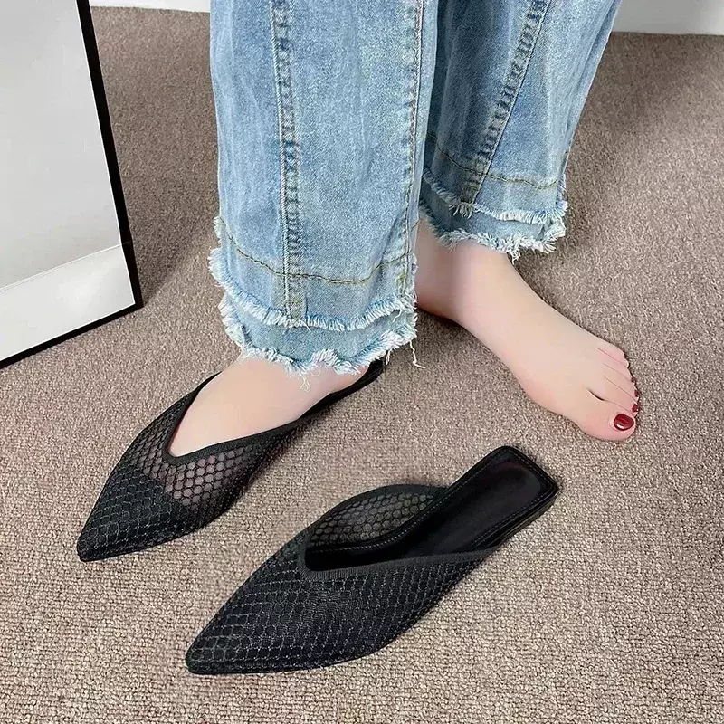 Sapatos de dedo fechado com fundo macio para mulheres, chinelos de malha feminina, chinelos concisos, sapatos baixos pontiagudos, 2022