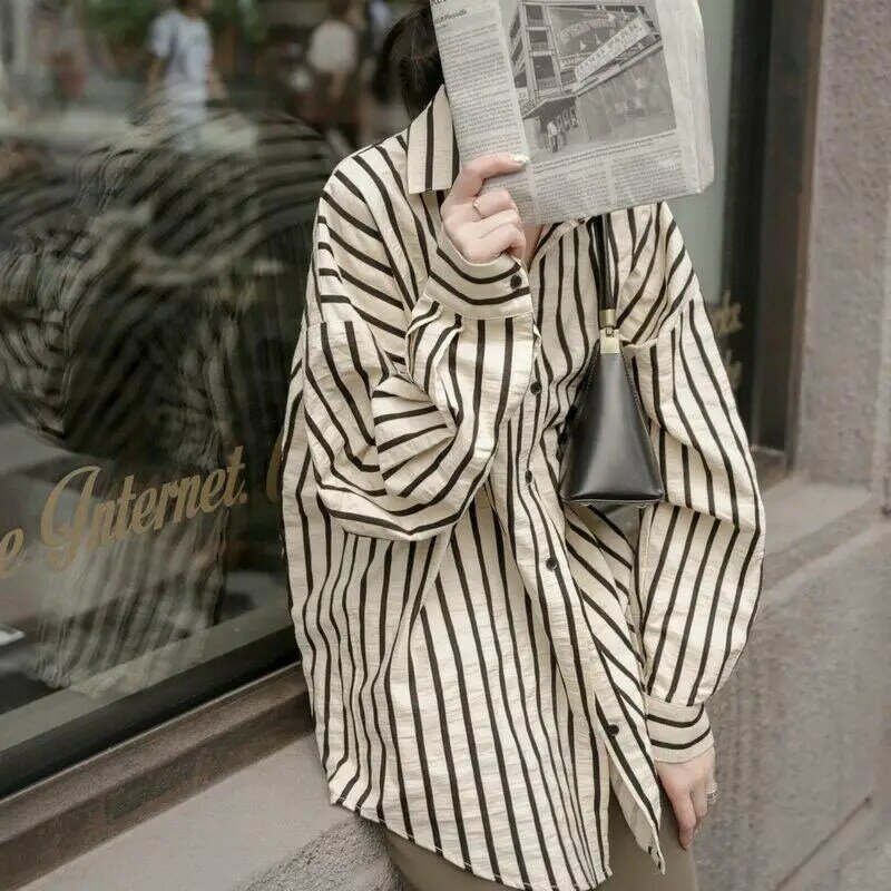Deeptown Vintage Gestreiften Frauen Blusen Harajuku Koreanische Mode Übergroßen Hemd Casual Langarm Grundlegende Strickjacke Weibliche Chic Top