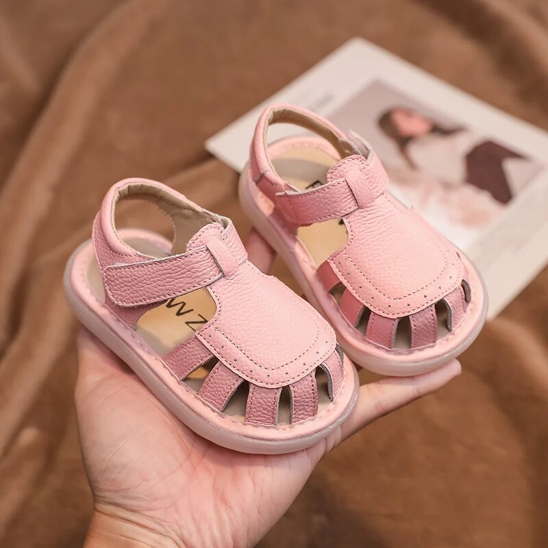 Sandales en cuir véritable pour bébés filles et garçons, chaussures de plage d'été pour enfants, semelle souple coordonnante, chaussures décontractées pour nourrissons