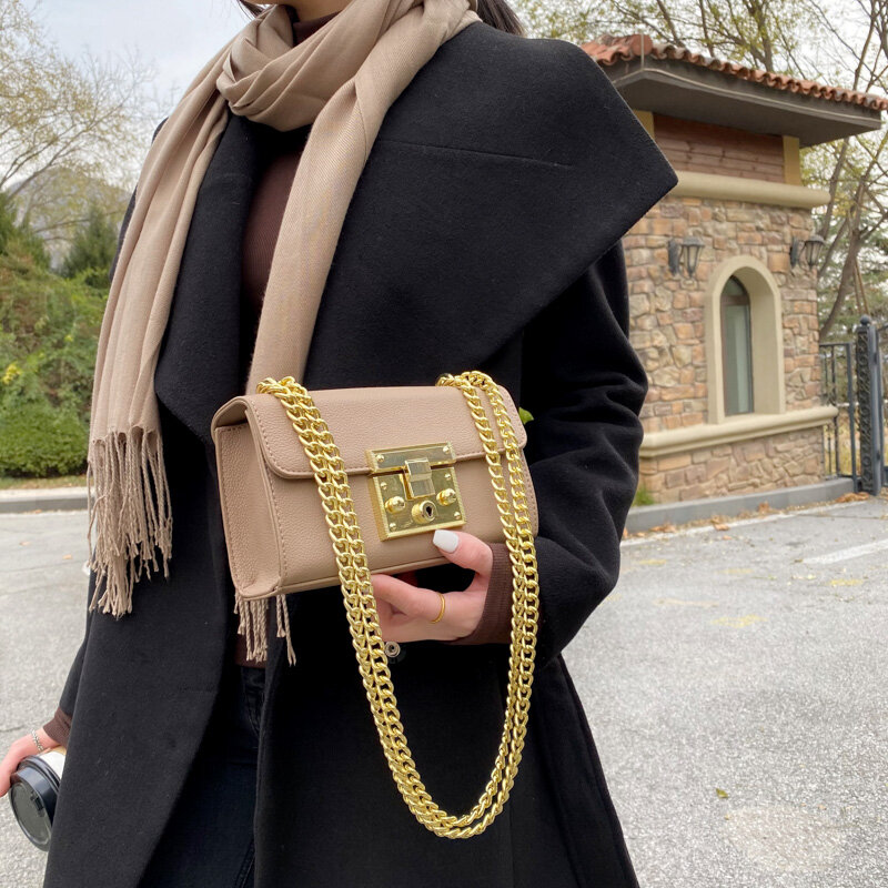 Małe skórzane Crossbody torby dla kobiet 2023 łańcuch na ramię proste pani podróży torebki i torebki moda luksusowe Crossbody Tiny