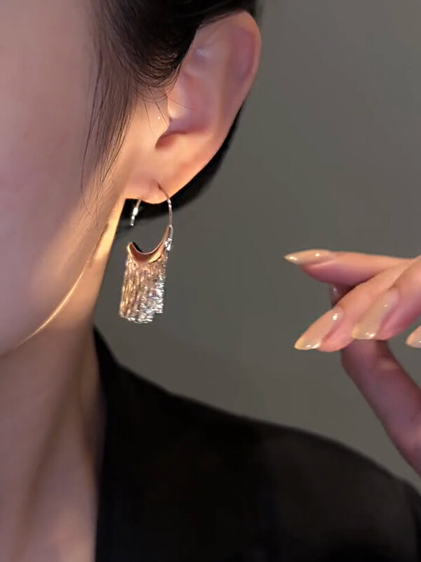 Neue Version Silber dichte Schlange Knochen Quaste Ohrringe Frauen einfache goldene Silber Farbe Ohrringe Party Schmuck schönes Geschenk