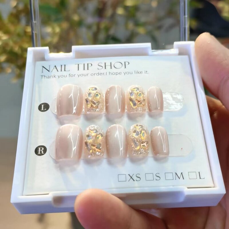Jasmine scented pink diamond handmade manicure nails pink light luxury cat eye cute high-end short style sweet