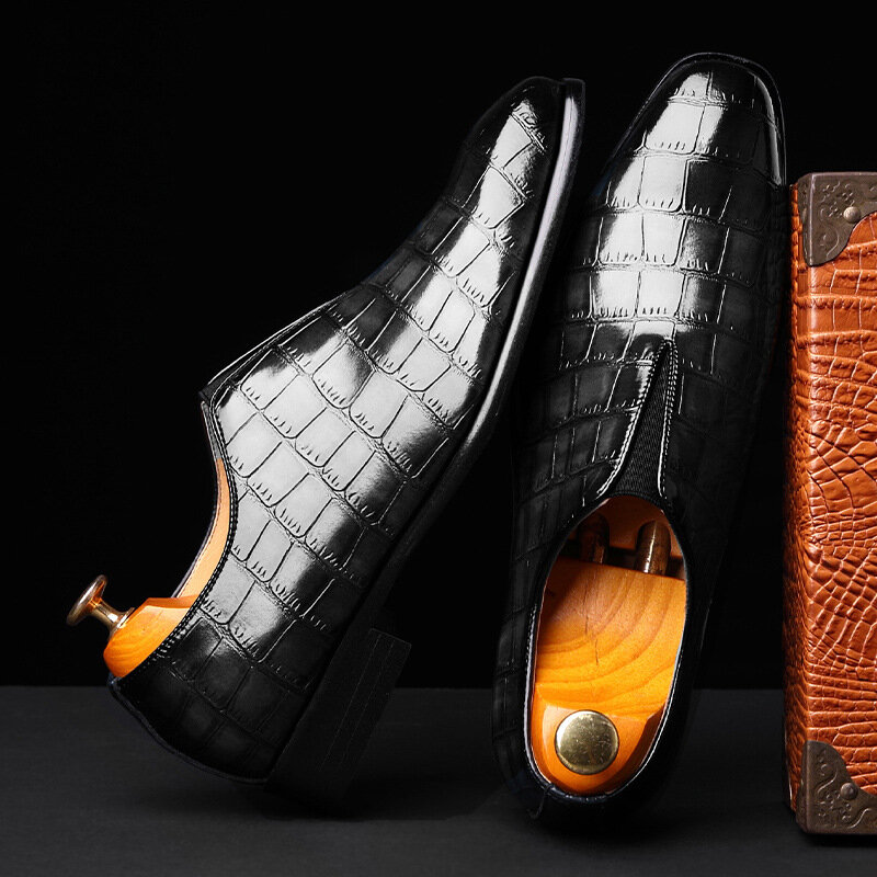 Zapatos planos de negocios con patrón de cocodrilo clásico para hombre, mocasines de cuero de vestir formales de diseñador, zapatos de fiesta de navidad