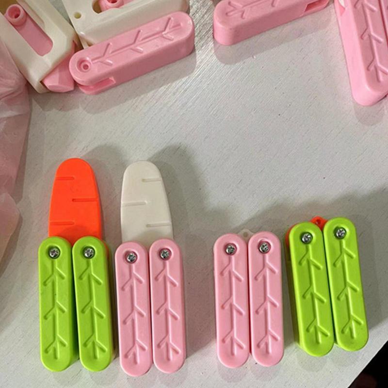 3D 프린팅 장난감 감각 당근 나비 커터 푸시 카드 장난감, 다목적 감각 장난감, 학교 가정 여행 및 자동차 장식