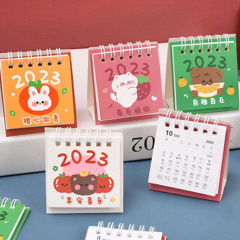 Calendario de escritorio creativo con texto de frutas, adornos de escritorio bonitos, Mini Calendario de año pequeño 2023, venta al por mayor