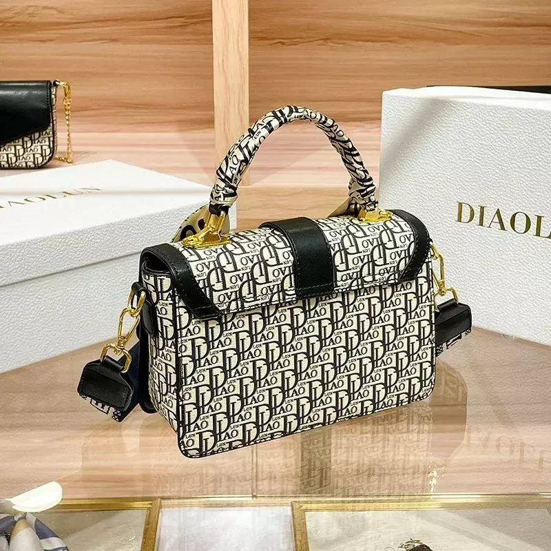 Famous Designer Luxury Brand Shoulder Messenger Bags High Quality Embroidery Small Square Bags Women Purse And Handbags Sac