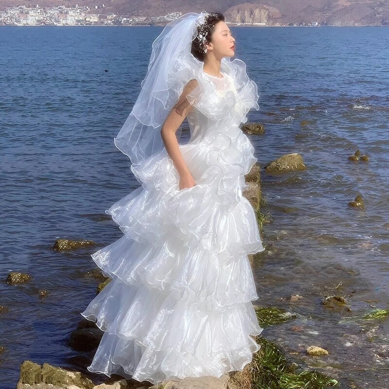 AnXin SH vintage księżniczka kwiat biały koronka z okrągłym dekoltem perły bufiaste rękawy falbany koronka ślubna antyczna suknia ślubna