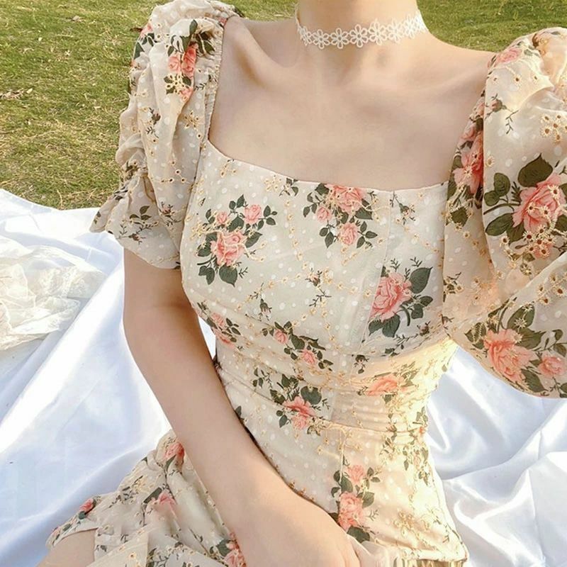 Fragmented Flower Royal Sister Wind Fairy Waist Closing Long Dress First Love Slim and Gentle Women's Wear 2024 New Summer