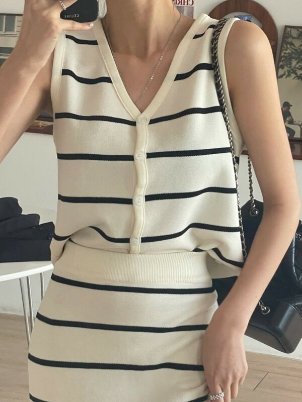 Knitted Summer Striped 2 Two Piece Set Women V-Neck Sleeveless Fashion Ladies Vests Tops Ruffle Pleated Korean Loose Woman Skirt