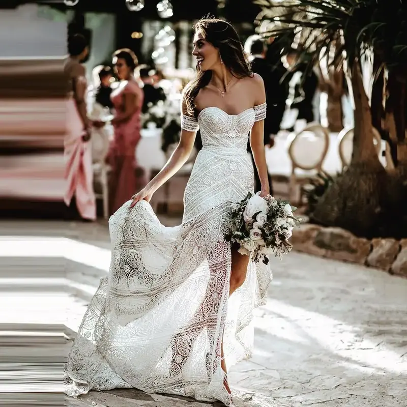 فستان زفاف الزفاف قصير الأكمام ، مثير قبالة الكتف الديكور ، ألف خط حزام الكلمة ، أنيقة ورومانسية