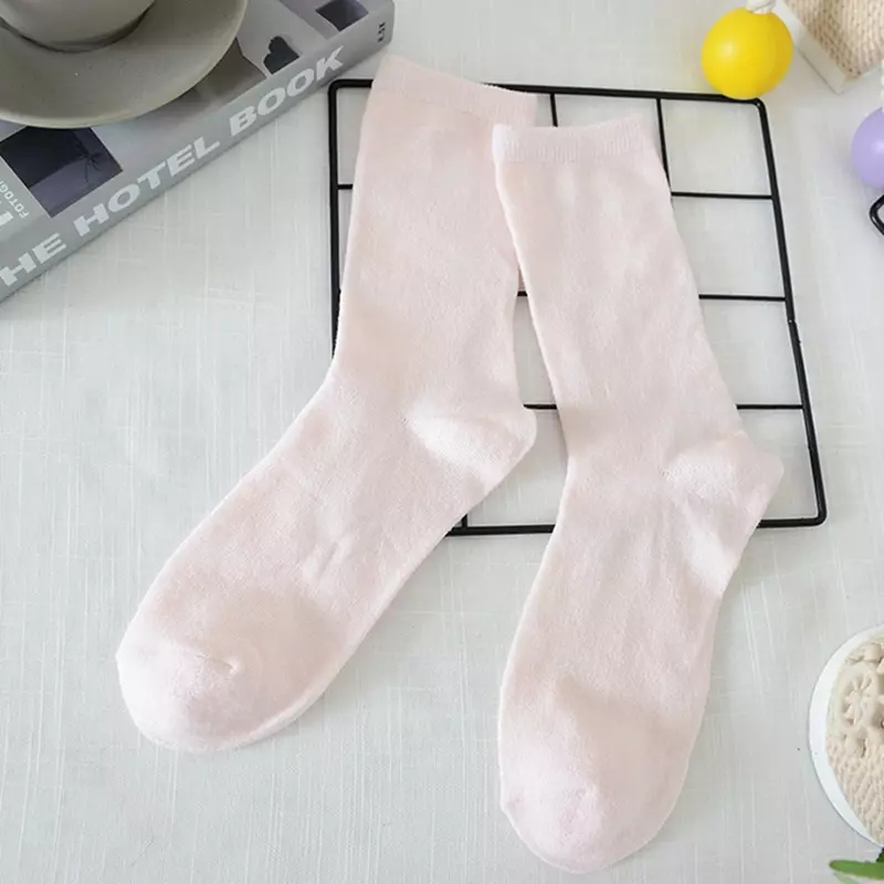 Calcetines cortos versátiles de Color sólido para hombre y mujer, medias de tubo corto con fondo de toalla para deportes de primavera y verano