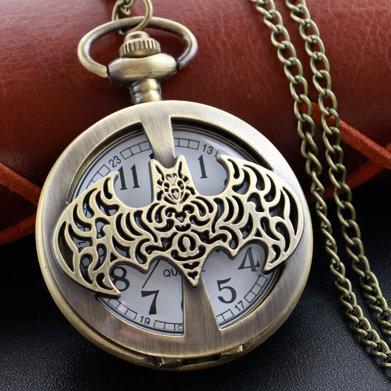 Bronze Bat Hollow Relief Quartz Pocket Watch with Chain Men's and Women's Retro Charm Steampunk Pendant Necklace Clock CF1050