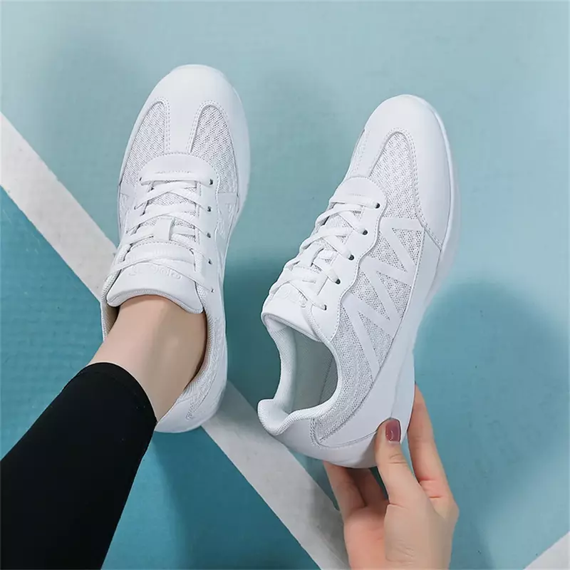 Белые кроссовки для девочек, дышащие тренировочные туфли для танцев и тенниса, легкие Молодежные кроссовки для соревнований с удовольствием, zapatos 신