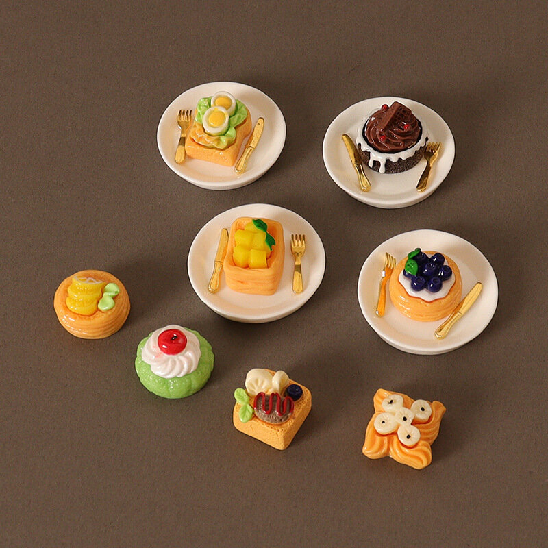 Miniatura Casa de Bonecas em Miniatura com Prato e Garfo, Simulação de Bolo, Modelo de Sobremesa, Brinquedos para Mini Decoração