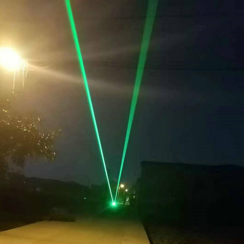 Laser bird repellent High power laser light highway laser warning light 520 nm1w green light city laser beacon light show laser l