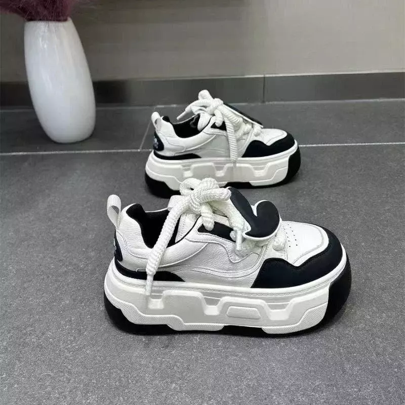 2023 New Chunky Sneakers Women Comfortable Shoes Luxury Casual Sneakers Athletic Shoes Female White Shoes Sneaker