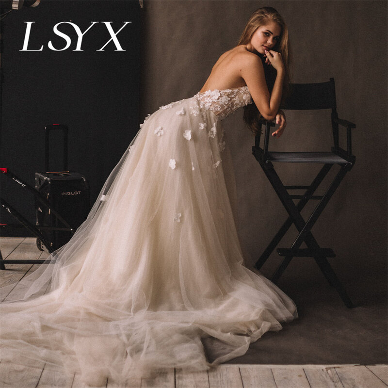 Lsyx-チュールのウェディングドレス,ストラップレスのセクシーな3D花柄,ノースリーブ,アップリケ付き,ホルタートップ,自由奔放に生きるスタイル