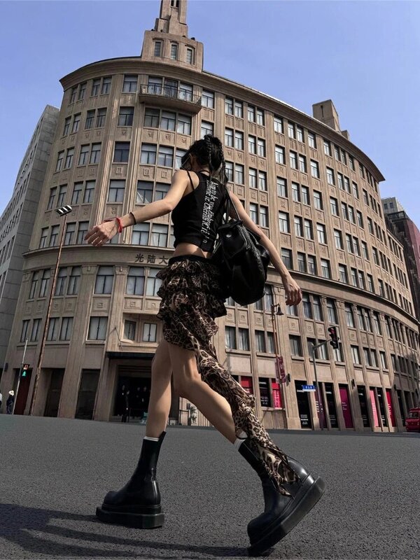 Minigonne con stampa leopardata donna asimmetrico Tierred High Street Patchwork Slim Y2k Chiffon pieghettato irregolare moda estiva