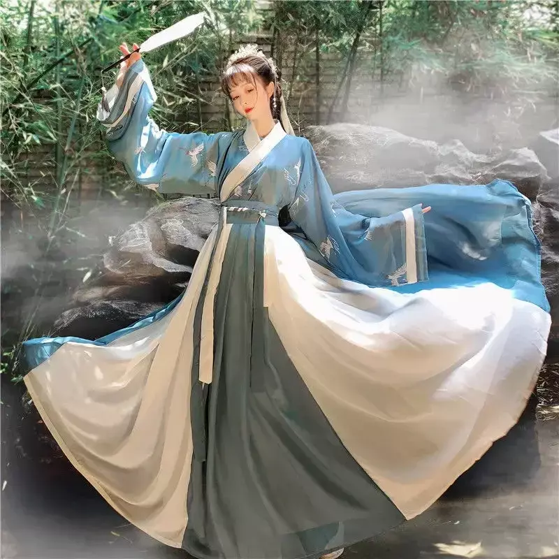 Traditional Women Embroidery Hanfu Dress Ancient Chinese Style Stage Costume Beautiful Dance Hanfu Originale Princess Outfits