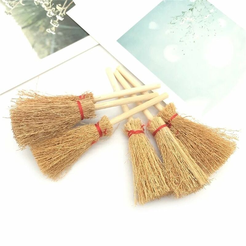 Photo Props Dollhouse Accessories Mini Furniture Pretend Play Toy Hanging Decorations Straw Brooms Mini Broom Doll House Brooms