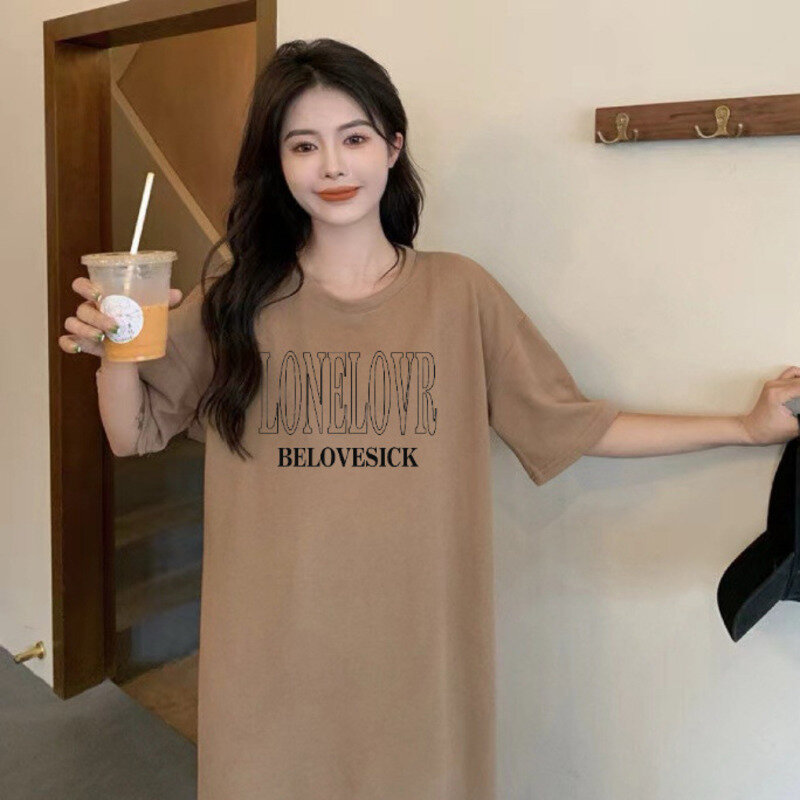 Koreańska wersja t-shirt sukienka dla kobiet w lecie i europa oversize luźne i smukłe rozcięcie leniwy styl krótki rękaw 97 c8