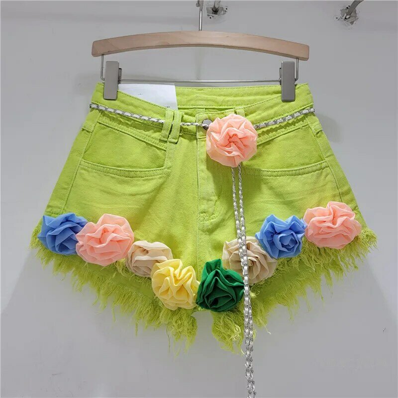 Summer Color Flower Decoration Raw Edge Denim Shorts Women's High Waist Loose and Slimming All-Matching Wide-Leg Hot Pants 2024