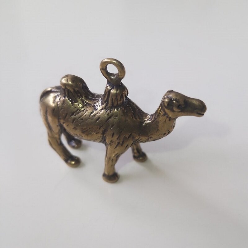 Miniatur kerajinan tembaga hewan kuningan antik, gantungan kunci pas, Aksesori liontin dekorasi rumah hadiah a0023 a0459