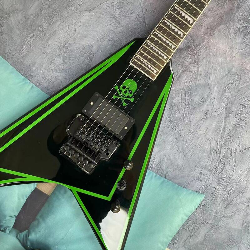 6-string electric guitar, black body with green stripes, rose wood fingerboard, maple track, real factory pictures, can be shipp